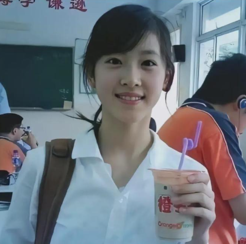 8D0C0127.webp 8D0C0127.webp